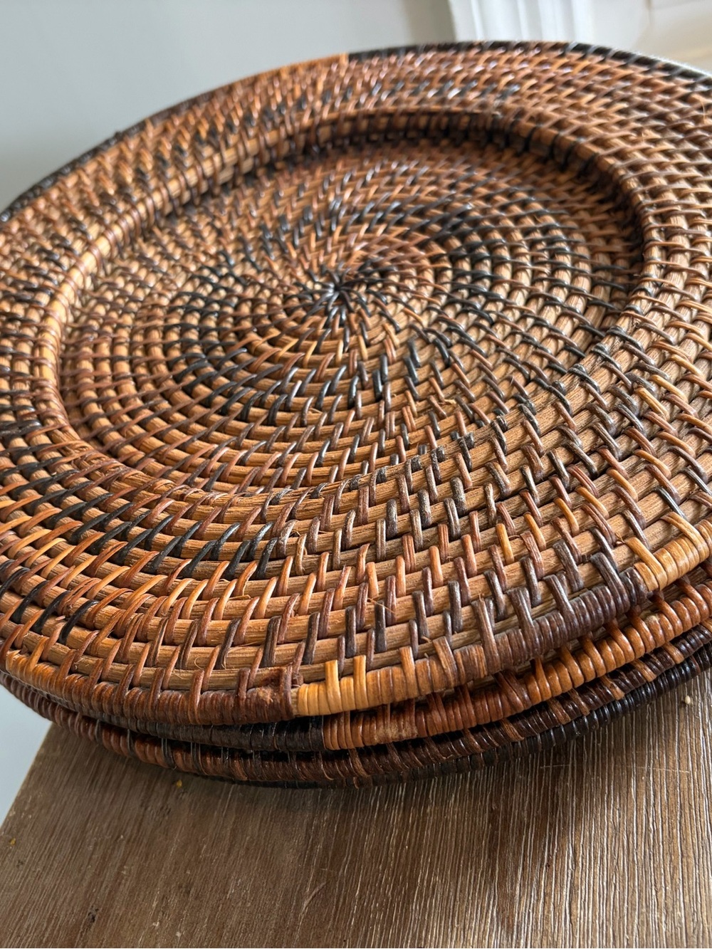 Set of 4 pottery barn Rattan Round Plate Chargers 13”